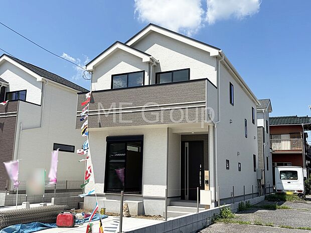 溢れる陽光でご家族の笑顔も輝く