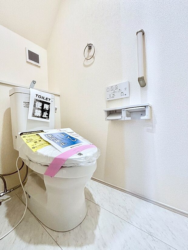 トイレは1階と2階それぞれに配置されていてとても便利です。