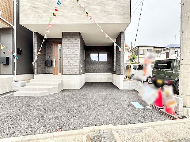 ビルトインタイプは大切なお車を傷や汚れから守ることができます。
