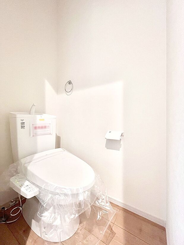 トイレは1階と2階それぞれに配置されていてとても便利です。