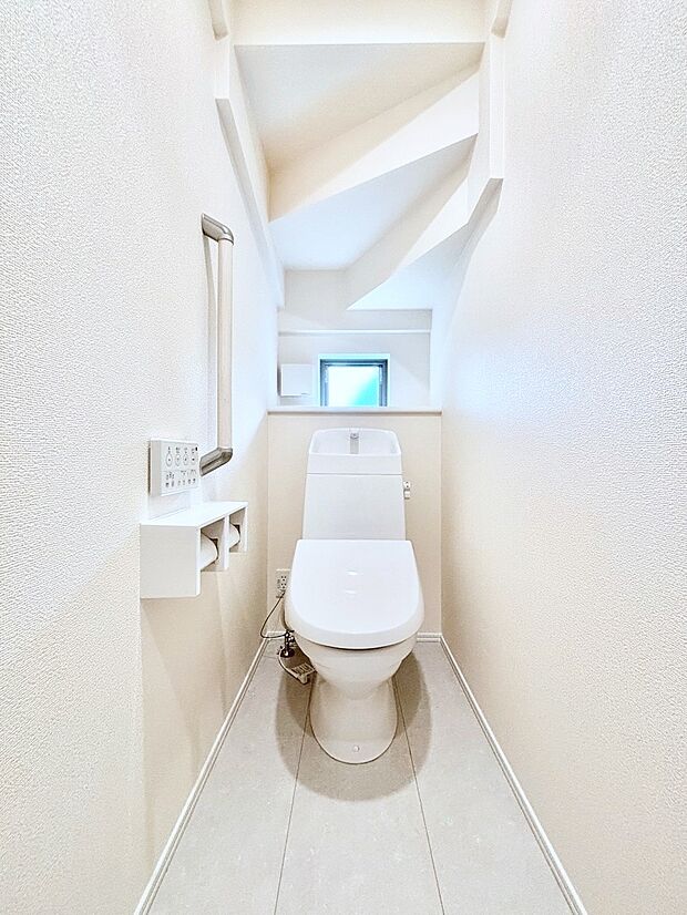 トイレは1階と2階それぞれに配置されていてとても便利です。