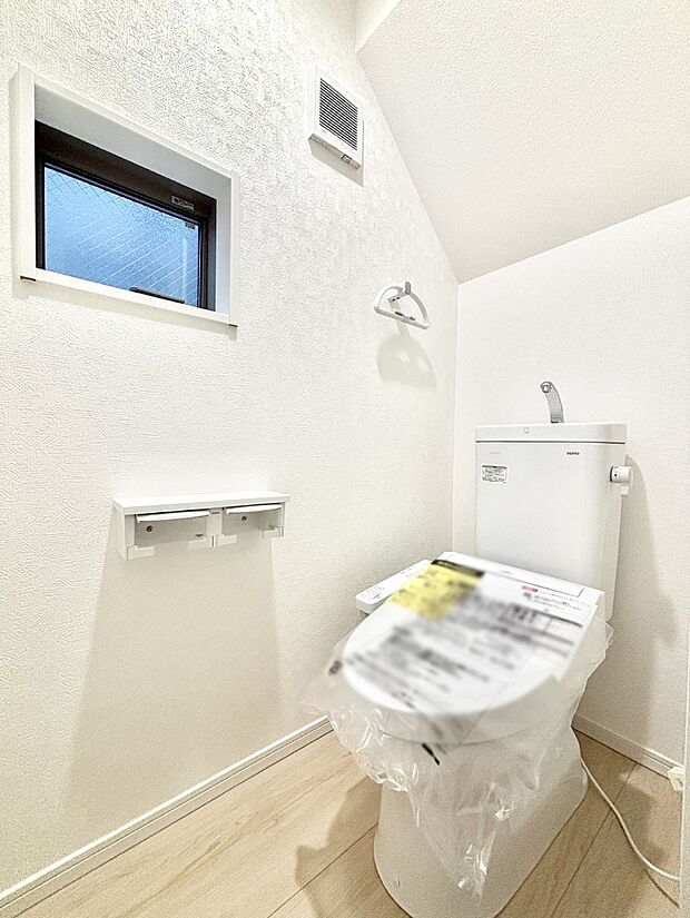 トイレは1階と2階それぞれに配置されていてとても便利です。