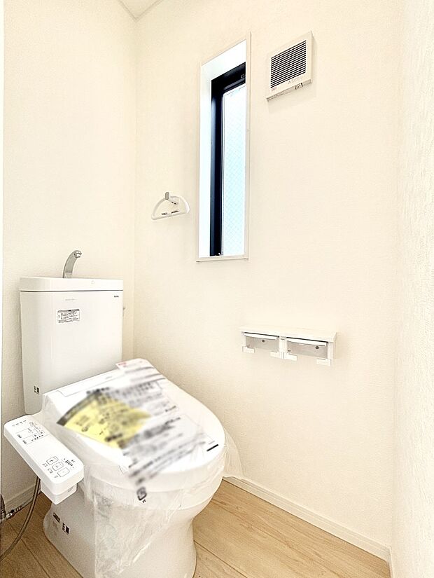 トイレは1階と2階それぞれに配置されていてとても便利です。