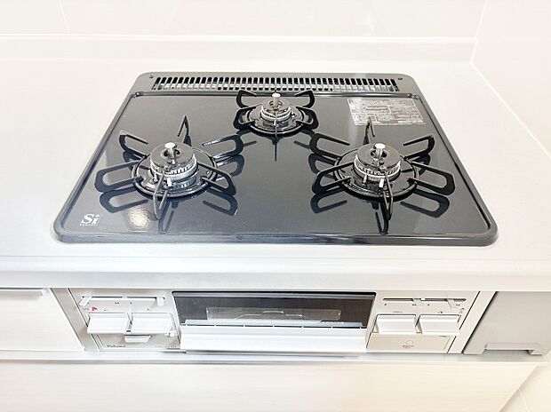 三口ガスコンロでお料理が一気にはかどりそう。  