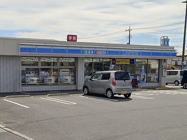 コンビニ 400m ローソン上尾井戸木二丁目店
