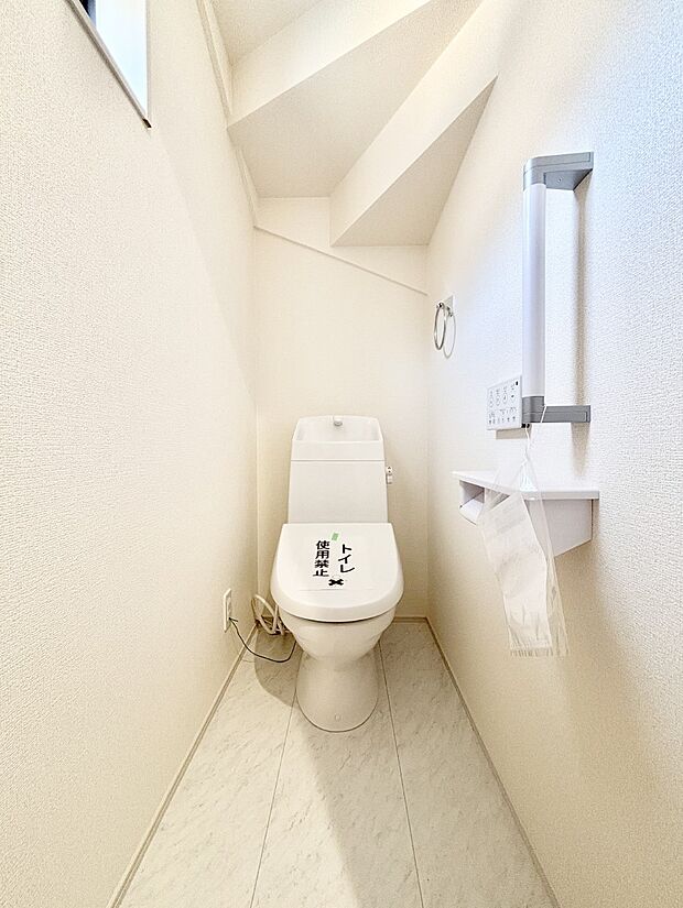 トイレは安心の2箇所!朝のバタバタも一安心です。