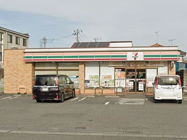 コンビニ 230m セブン-イレブン 越谷弥十郎店