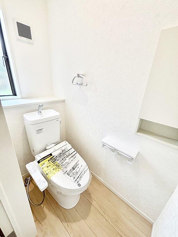 トイレは1階と2階それぞれに配置されていてとても便利です。