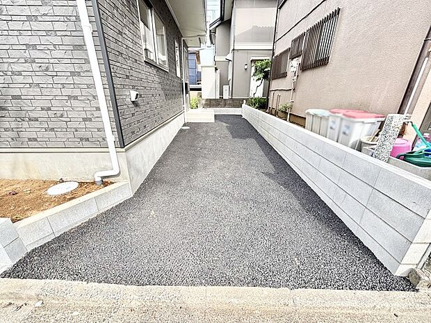 生活に欠かせない駐車スペース。