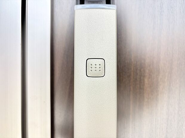 ラクラク開錠!スマートコントロールキー。