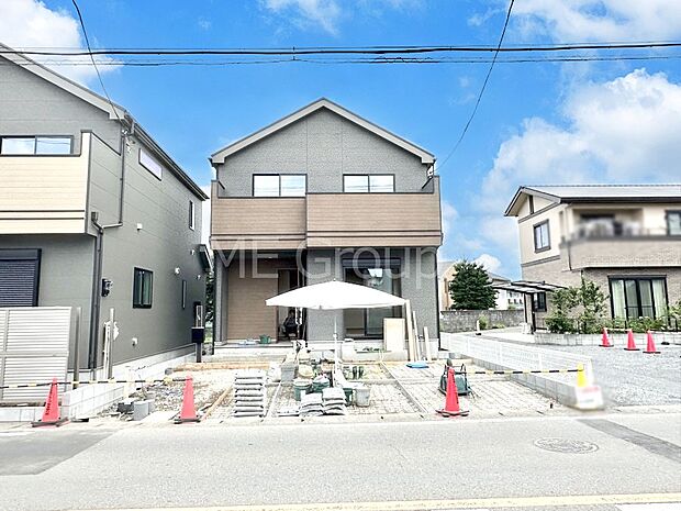 溢れる陽光でご家族の笑顔も輝く