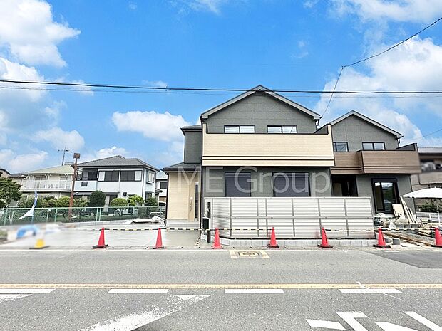 溢れる陽光でご家族の笑顔も輝く
