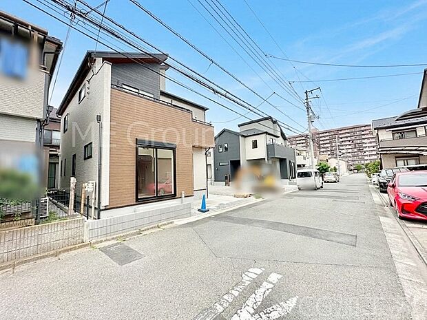 見通しの良さとともに、街並みに開放感を与えてくれます。 