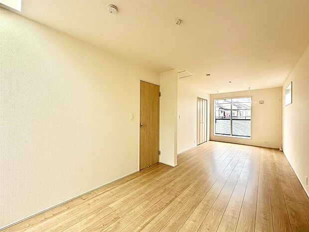 将来は2部屋にすることもできますね。お年頃になったら夢の個室にチェンジ！