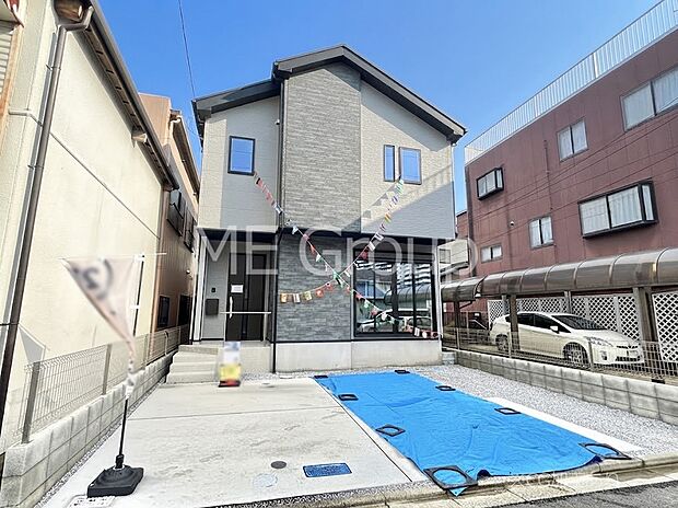 洗練された外観、上質な住空間が広がる室内は永く安心して過ごせる住居です。 