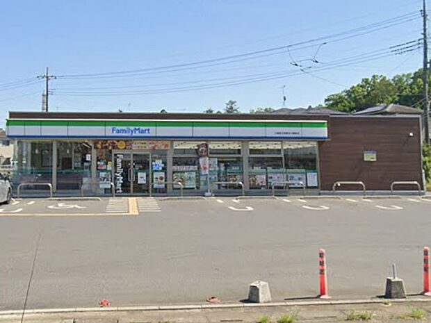 コンビニ 300m ファミリーマート川越安比奈親水公園前店