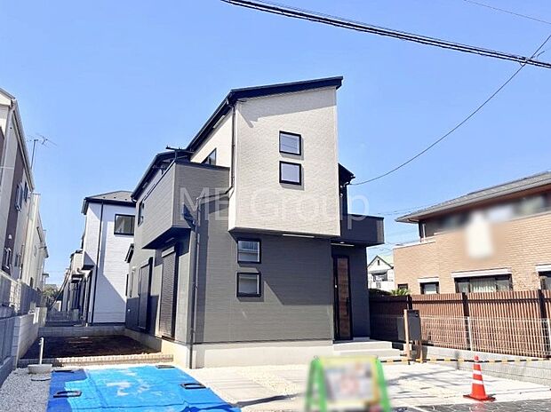 暮らしやすさと居心地の良さにこだわったシンプルで飽きのこないデザイン !