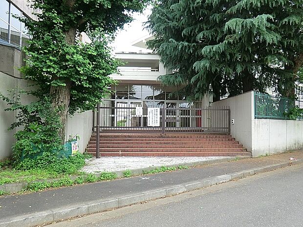 小学校 450m 西東京市立柳沢小学校