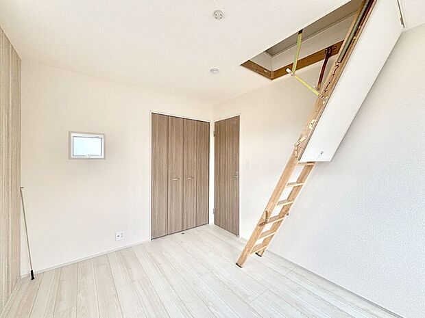 収納が充実しているので居住スペースを広々使えます