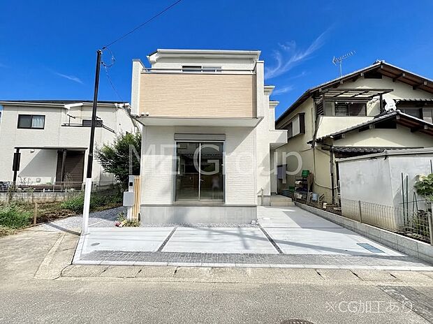 たっぷりの陽光と開放感に包まれる明るい住まい