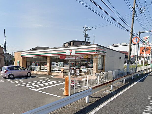 コンビニ 400m セブン-イレブン越谷大里東店