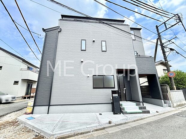 暮らしやすさと居心地の良さにこだわったシンプルで飽きのこないデザイン !