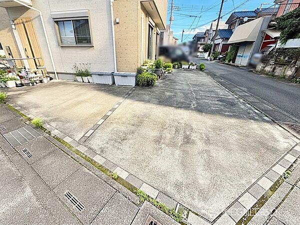 生活に欠かせない駐車スペース。