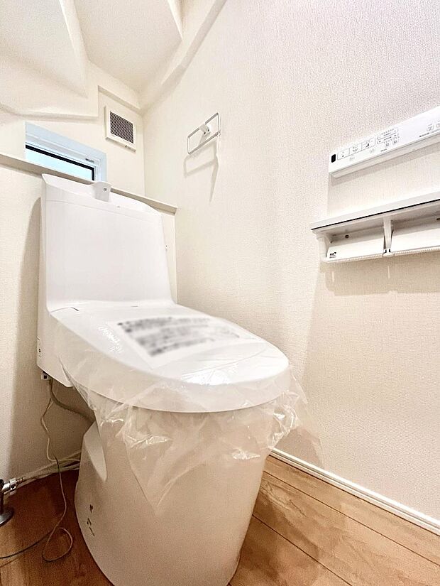 トイレは1階と2階それぞれに配置されていてとても便利です。
