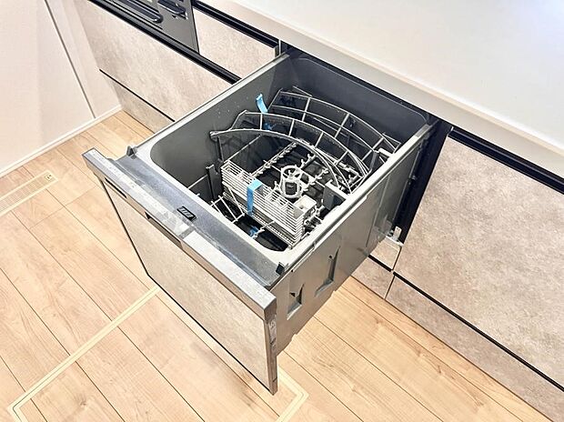 面倒なお片づけは食洗機にお任せ!家事の負担が減って、時間にも気持ちにもゆとりができます。