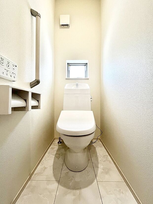 トイレは1階と2階それぞれに配置されていてとても便利です。