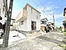 外観：前面道路はきちんと整備されています  