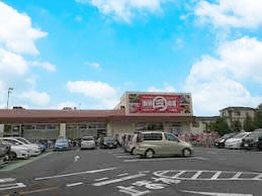 スーパー 300m 新鮮市場 八幡店