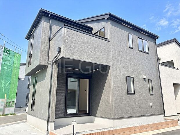 上質感あふれる外観デザイン。魅力の住まいを実現。