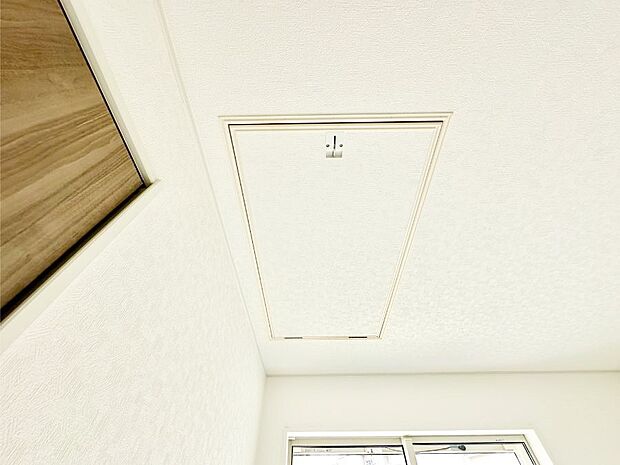 小屋裏収納は6.75帖の広さ