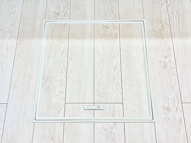 床下収納付き!日用品・非常用品の収納にも大活躍。