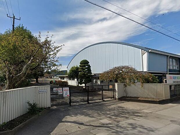 小学校 3500m 日高市立高麗川小学校