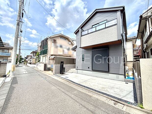 前面道路はきちんと整備されています