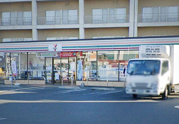 コンビニ 544m セブン-イレブン さいたま中野林中郷店