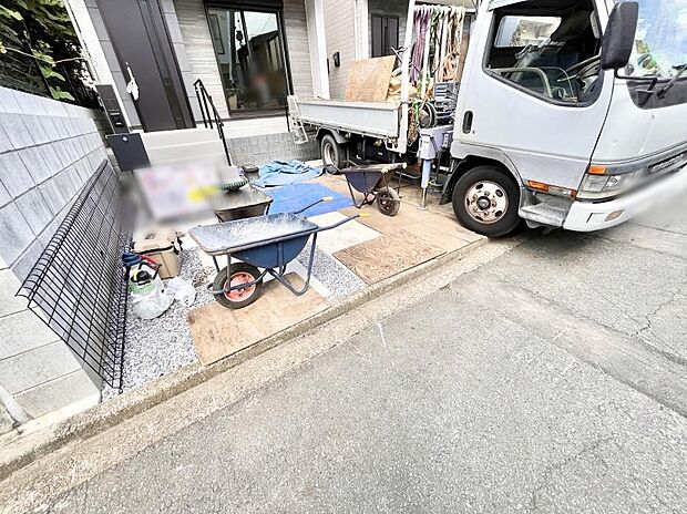 生活に欠かせない駐車スペース。