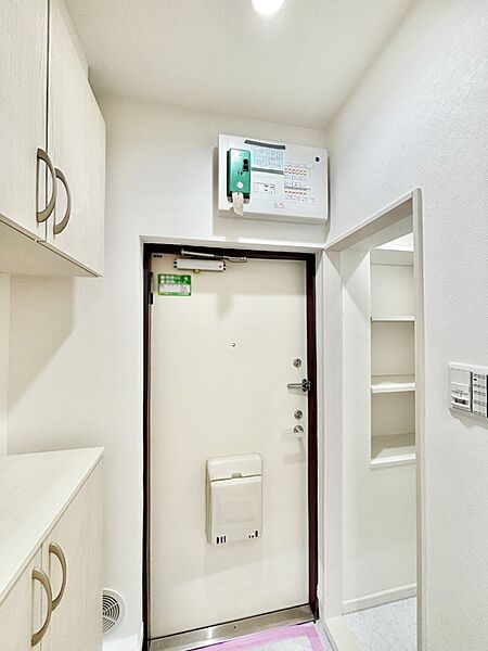 家族の帰宅やお客様をあたたかく迎える玄関