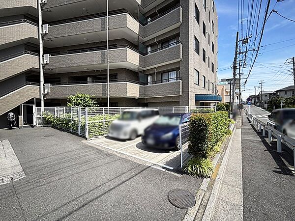 駐車場（空き状況は都度ご確認ください）
