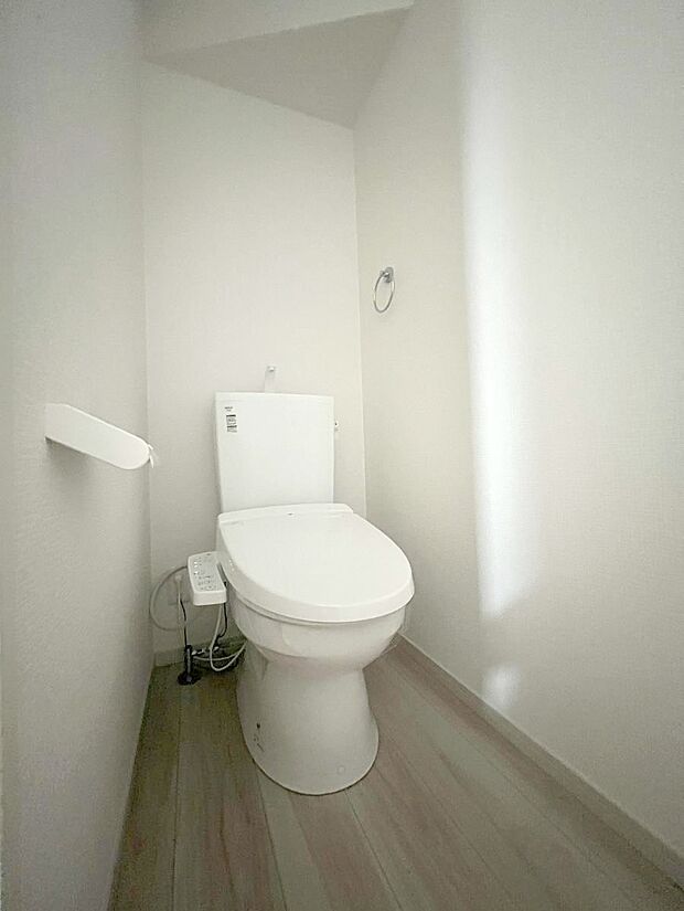 トイレは1階と2階それぞれに配置されていてとても便利です。