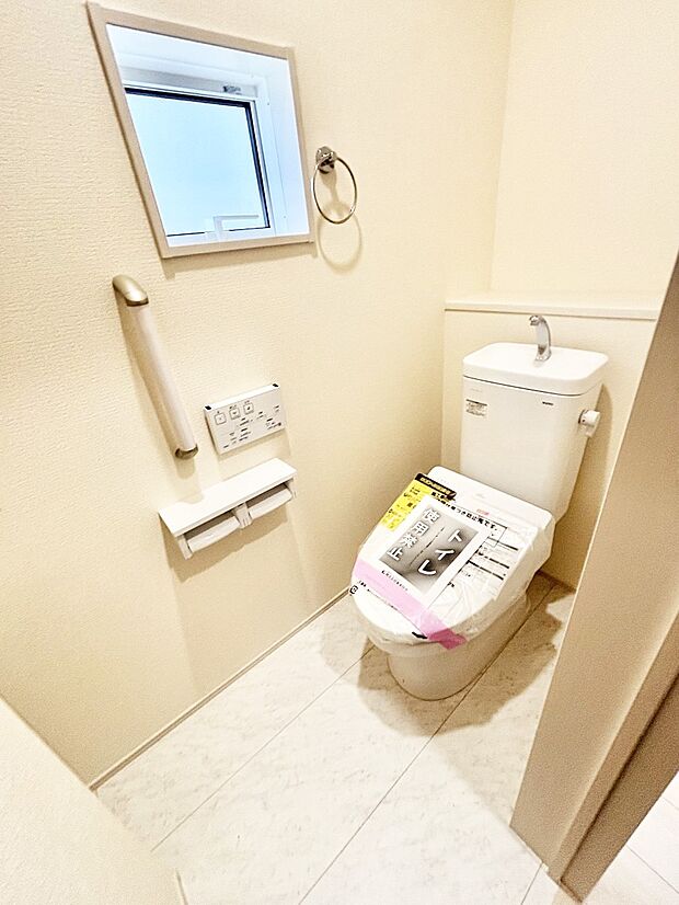 トイレは1階と2階それぞれに配置されていてとても便利です。