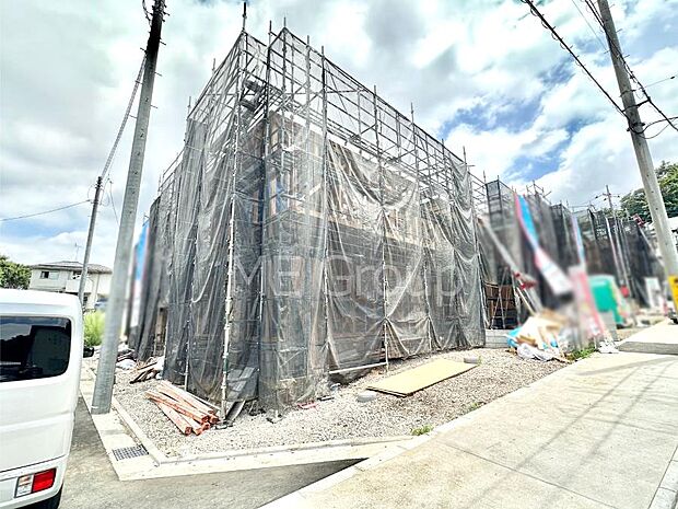 溢れる陽光でご家族の笑顔も輝く