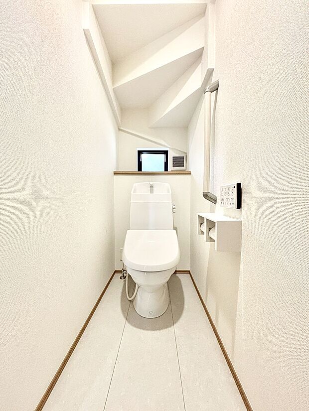 トイレは1階と2階それぞれに配置されていてとても便利です。 