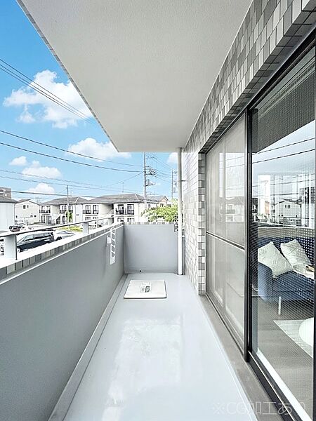 心地よい風を感じながらお洗濯物が干せそうです