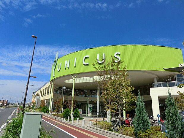 ショッピングセンター 1900m ウニクス浦和美園