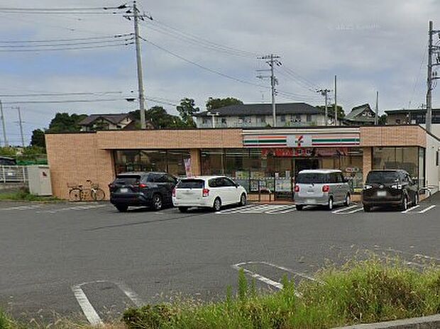 コンビニ 700m セブン-イレブン 流山西平井店