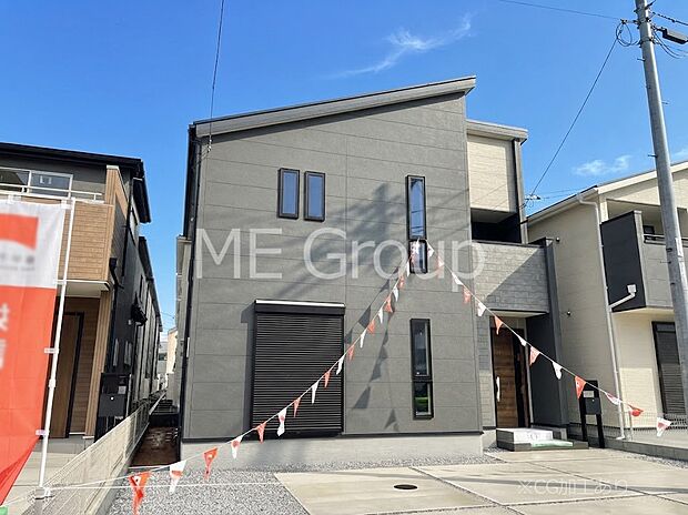 洗練された外観、上質な住空間が広がる室内は永く安心して過ごせる住居です。 