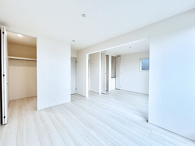 将来は2部屋にすることもできますね。お年頃になったら夢の個室にチェンジ!